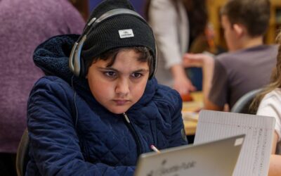 What LA’s sweeping new phone policy can teach Minnesota school districts